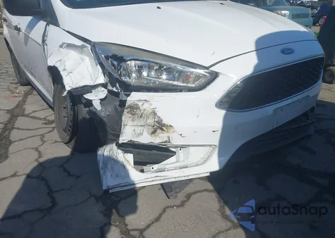 2018 Ford Focus S из США, поврежденный, VIN 1FADP3E28JL244722